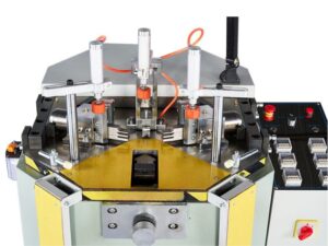 mat-ban-may-ep-goc-cua-nhom-gia-re