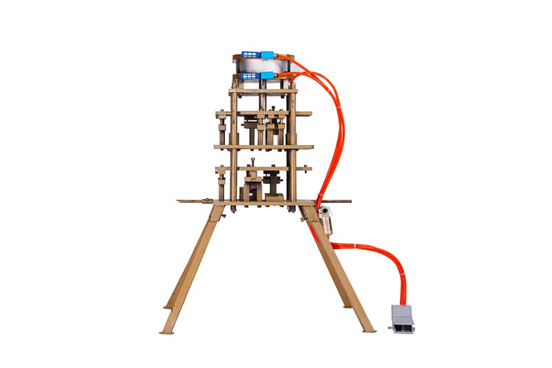 Máy đột dập nhôm thuỷ lực