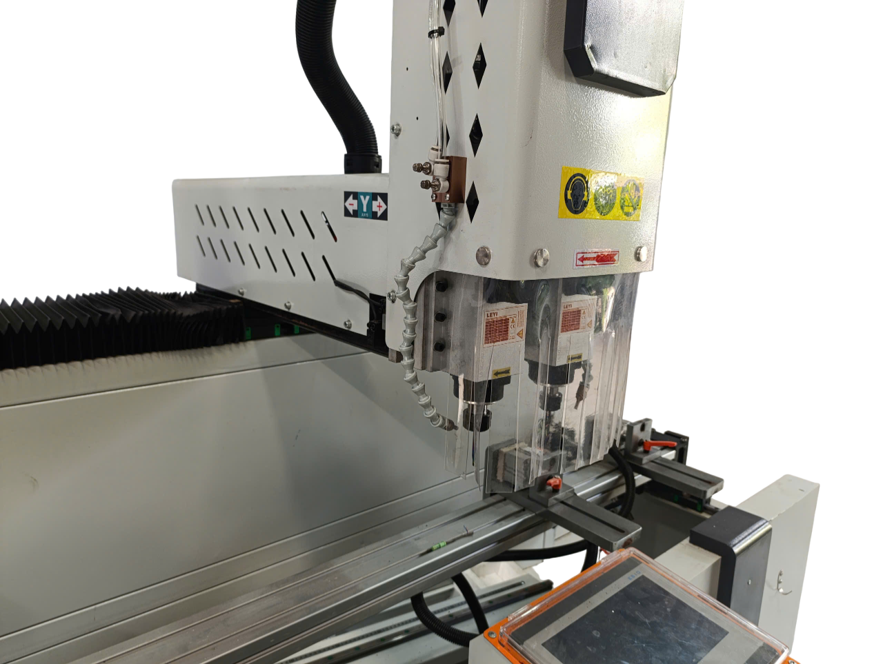 may-phay-khoa-cnc-s2000 (2)